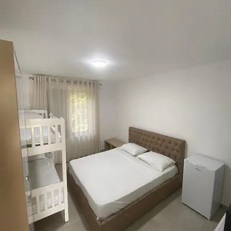 Ξενοδοχείο Apartament Shengjin Shëngjin